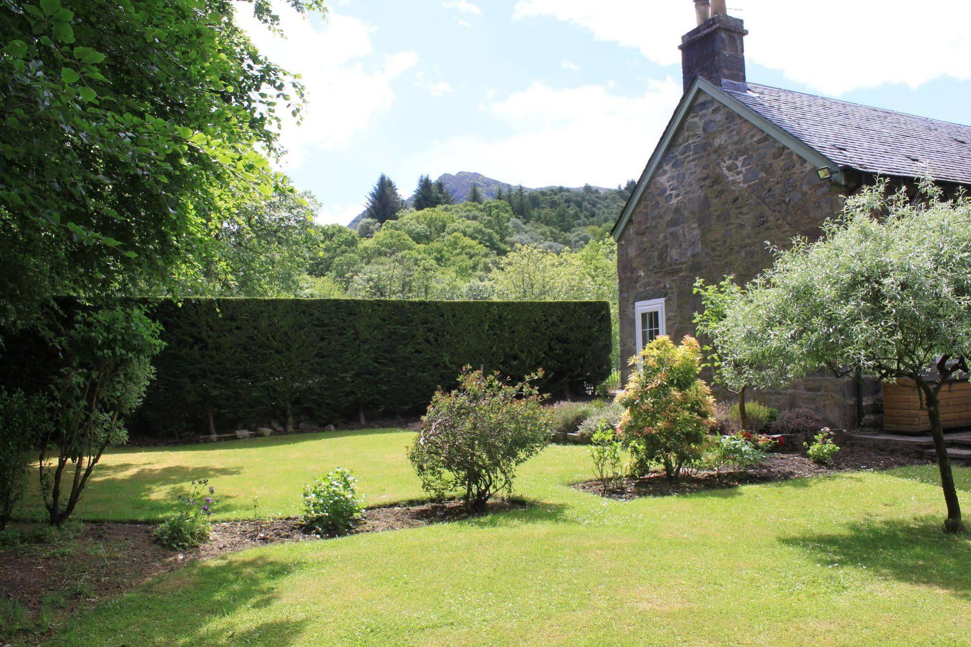 Glenalbyn Cottage St Fillans Exterior foto
